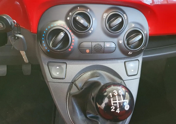 Fiat 500 cena 29999 przebieg: 117000, rok produkcji 2014 z Kamieńsk małe 742